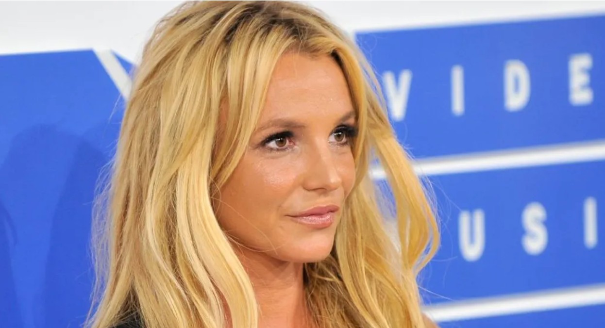 Singer Britney Spears arrested in California