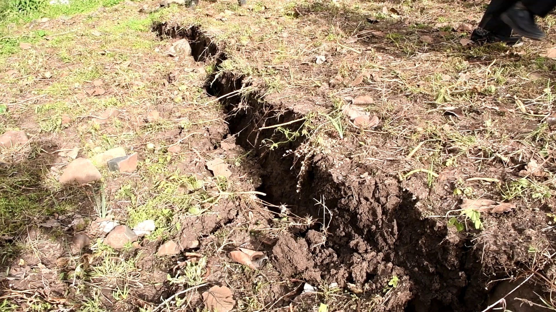 Elgeyo Marakwet crack triggers evacuation warning