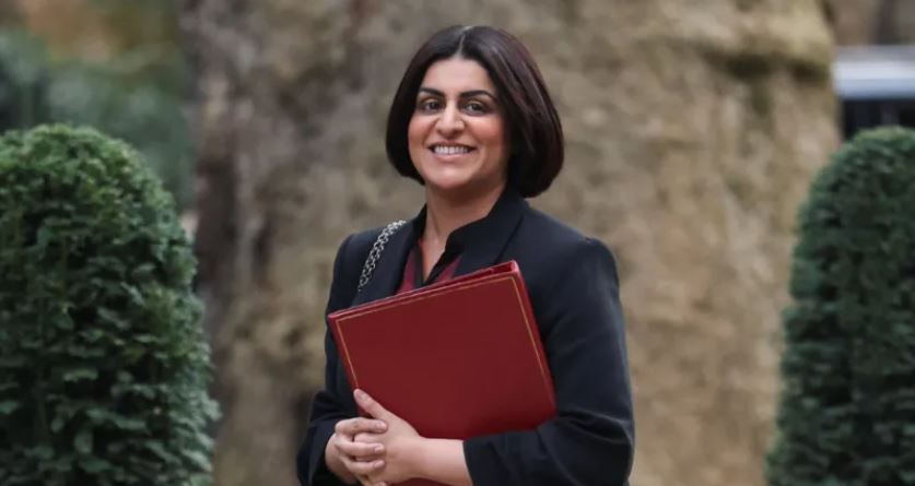 UK to stop study visas from four countries due to 'abuse'