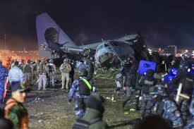 Colombian military plane with 125 people crashes