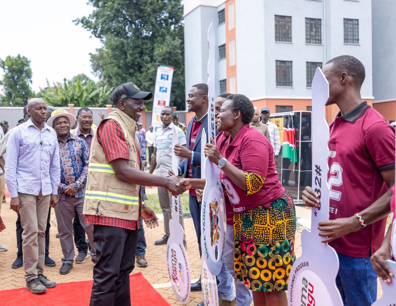 [PHOTOS] Ruto hands over affordable houses to Kakamega beneficiaries