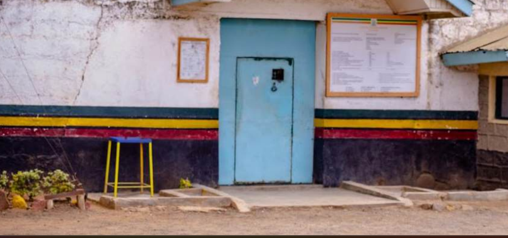 Inside broken prisons: Rot, rats and raw sewage