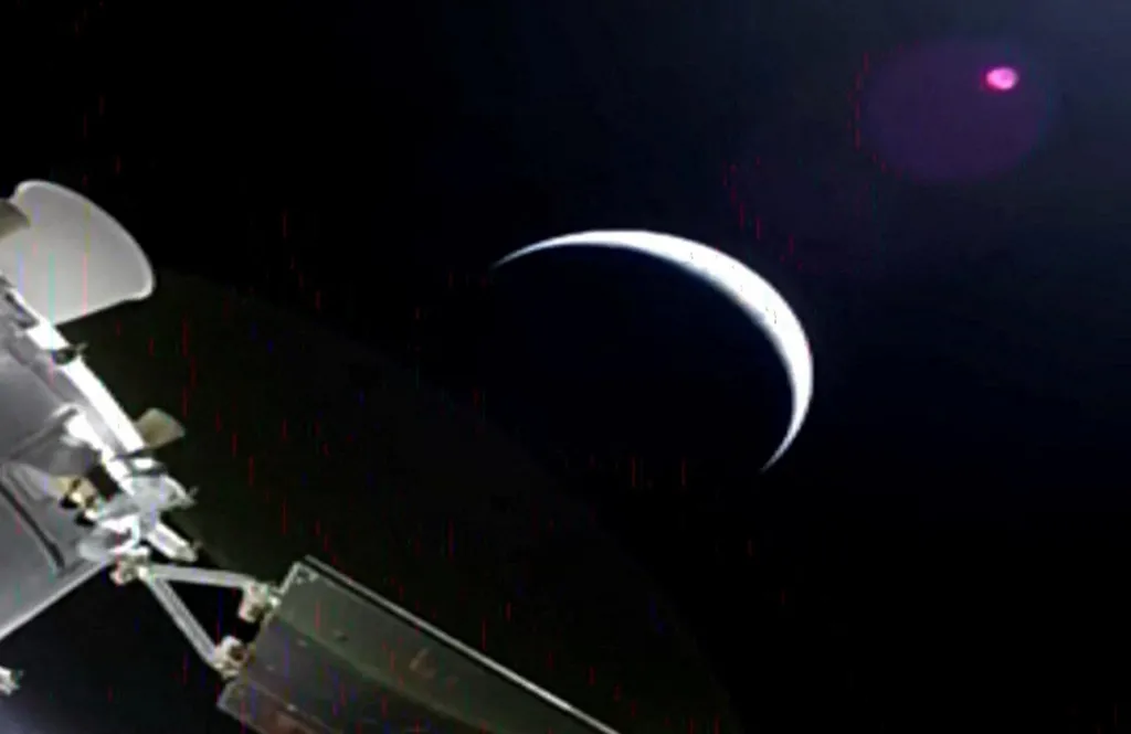 Artemis II leaves Earth orbit on track for far side of the Moon