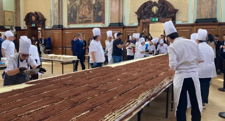 World's longest tiramisu record broken in London