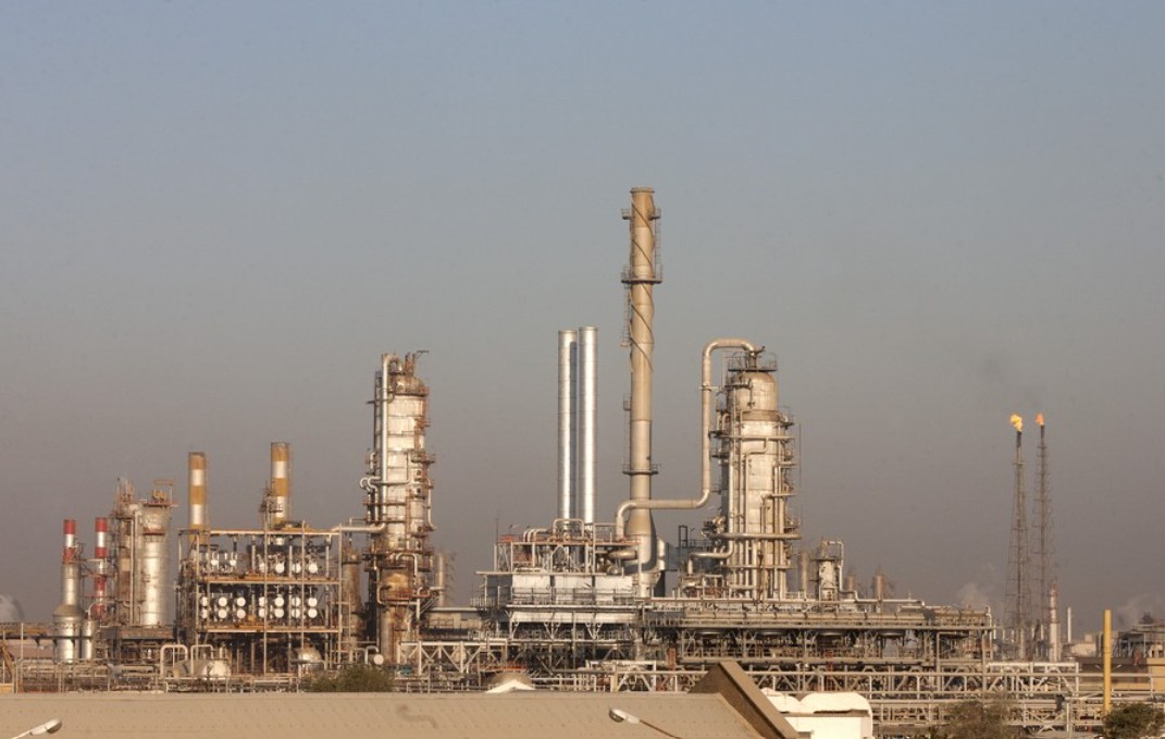 Oil prices choppy after Trump threat to Iran