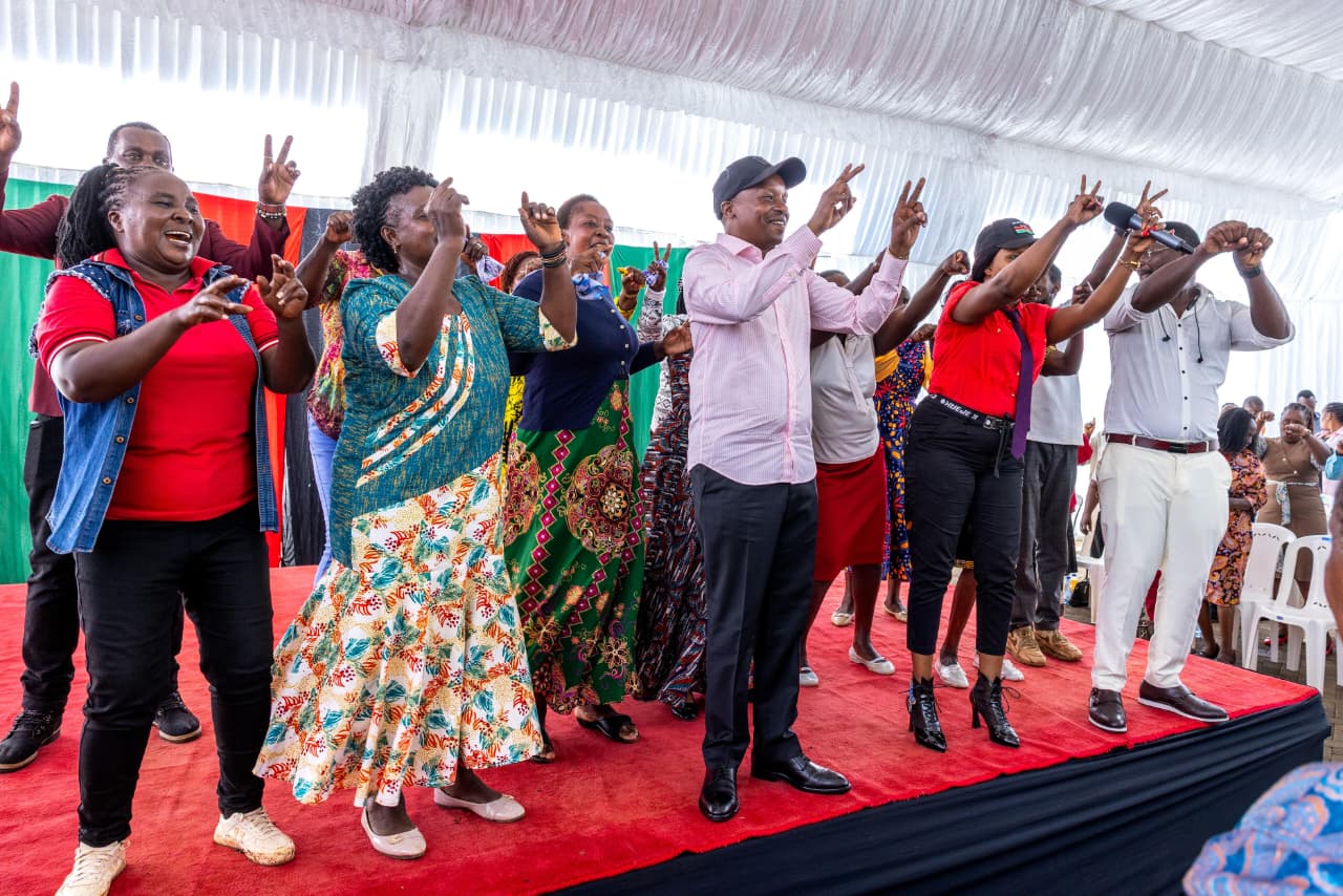 [PHOTOS] Kindiki hosts Maara grassroot leaders in Irundini