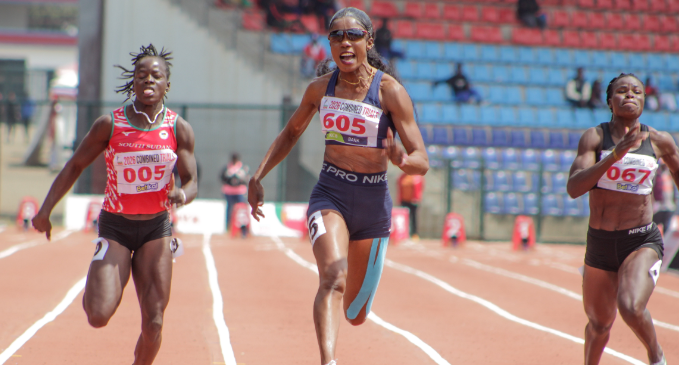 Millicent Ndoro (center) in a past race/ TEDDY MULEI