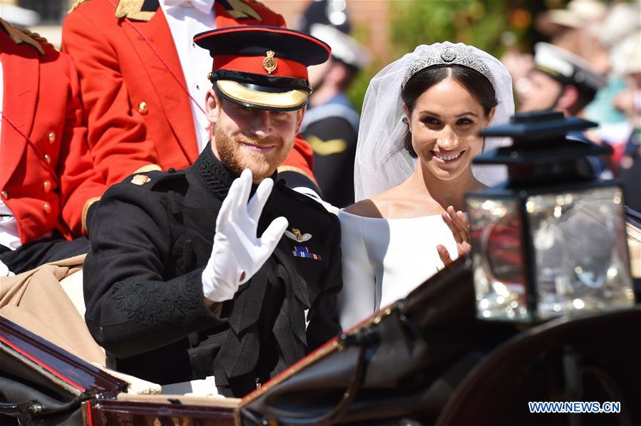 Harry and Meghan arrive in Australia for four-day tour