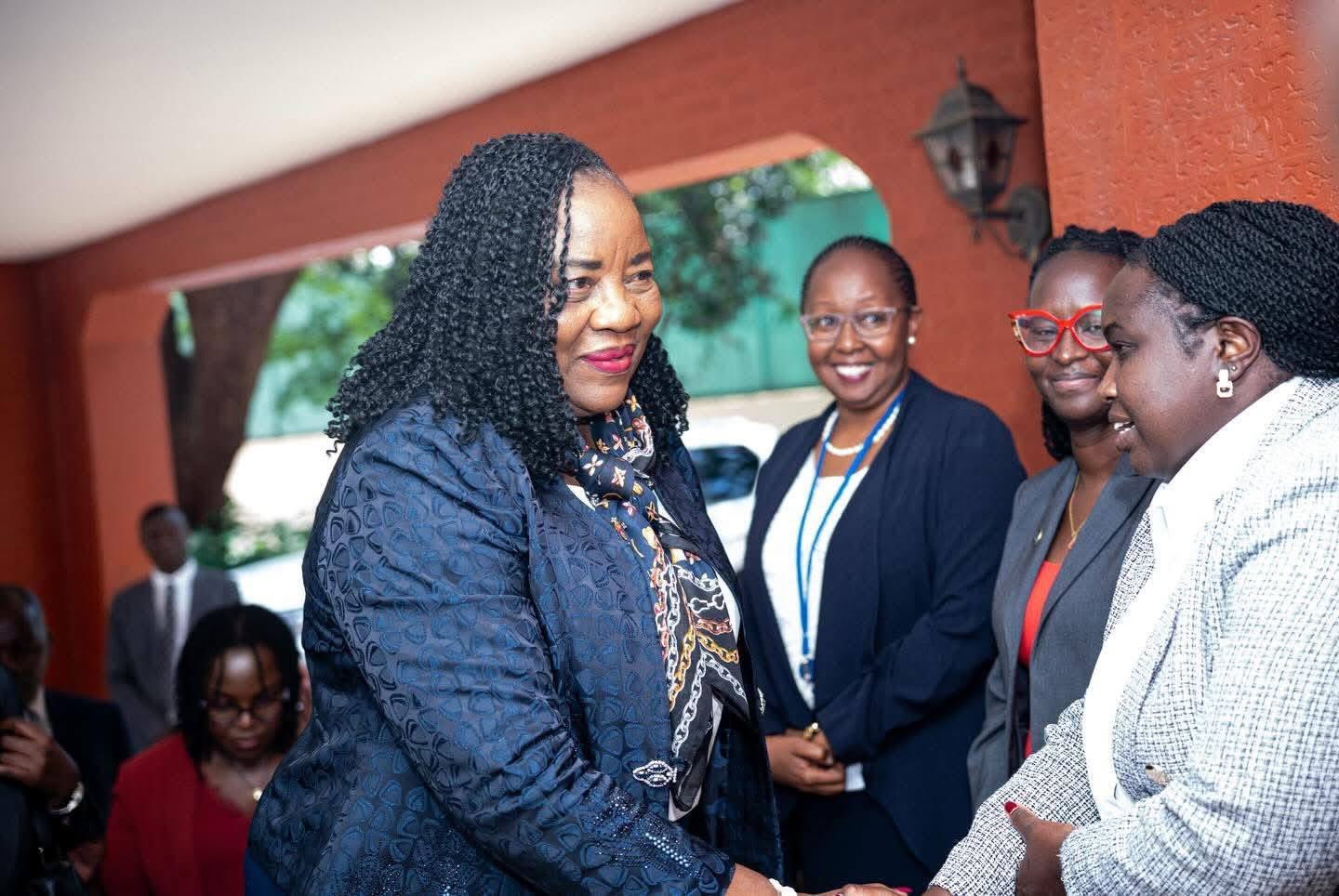 [PHOTOS] Ida makes maiden visit at UN office