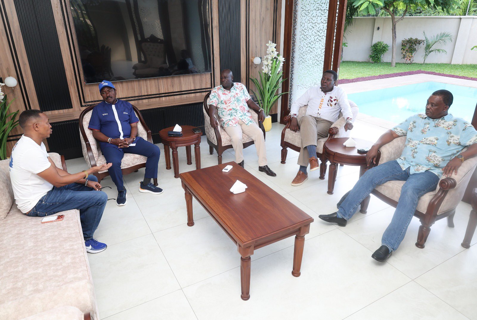 Kalonzo backs Jicho Pevu for Mombasa governor race