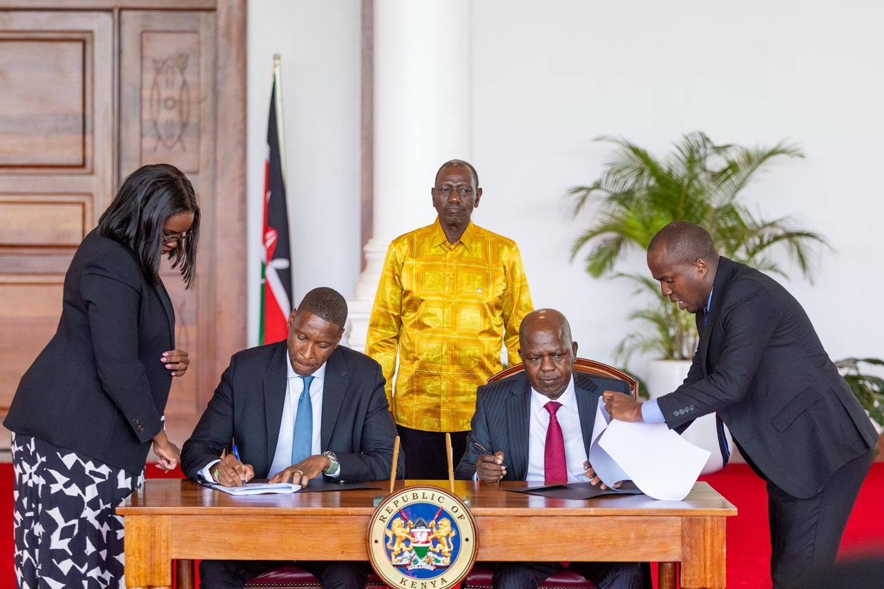 [PHOTOS] Ruto presides over signing of Nairobi arena deal
