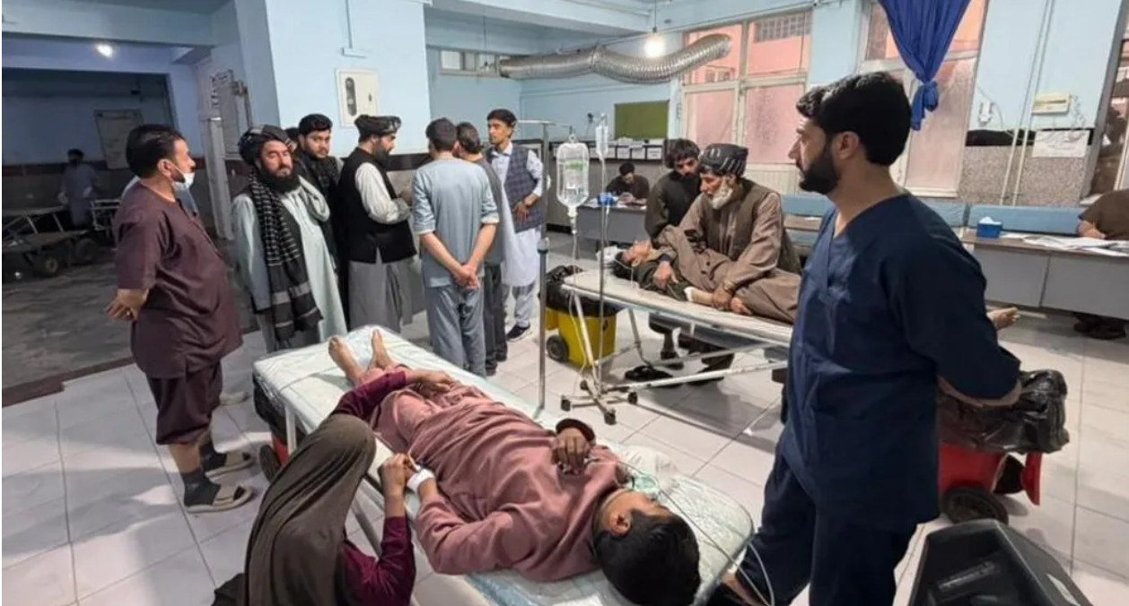 Gunmen kill at least 11 at Afghan picnic spot