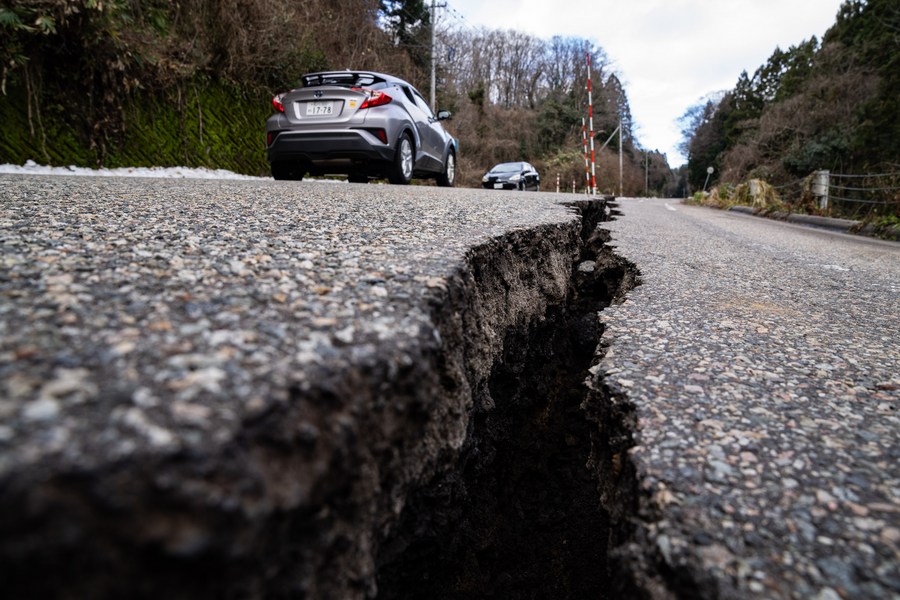 Japan on high alert after issuing tsunami warning