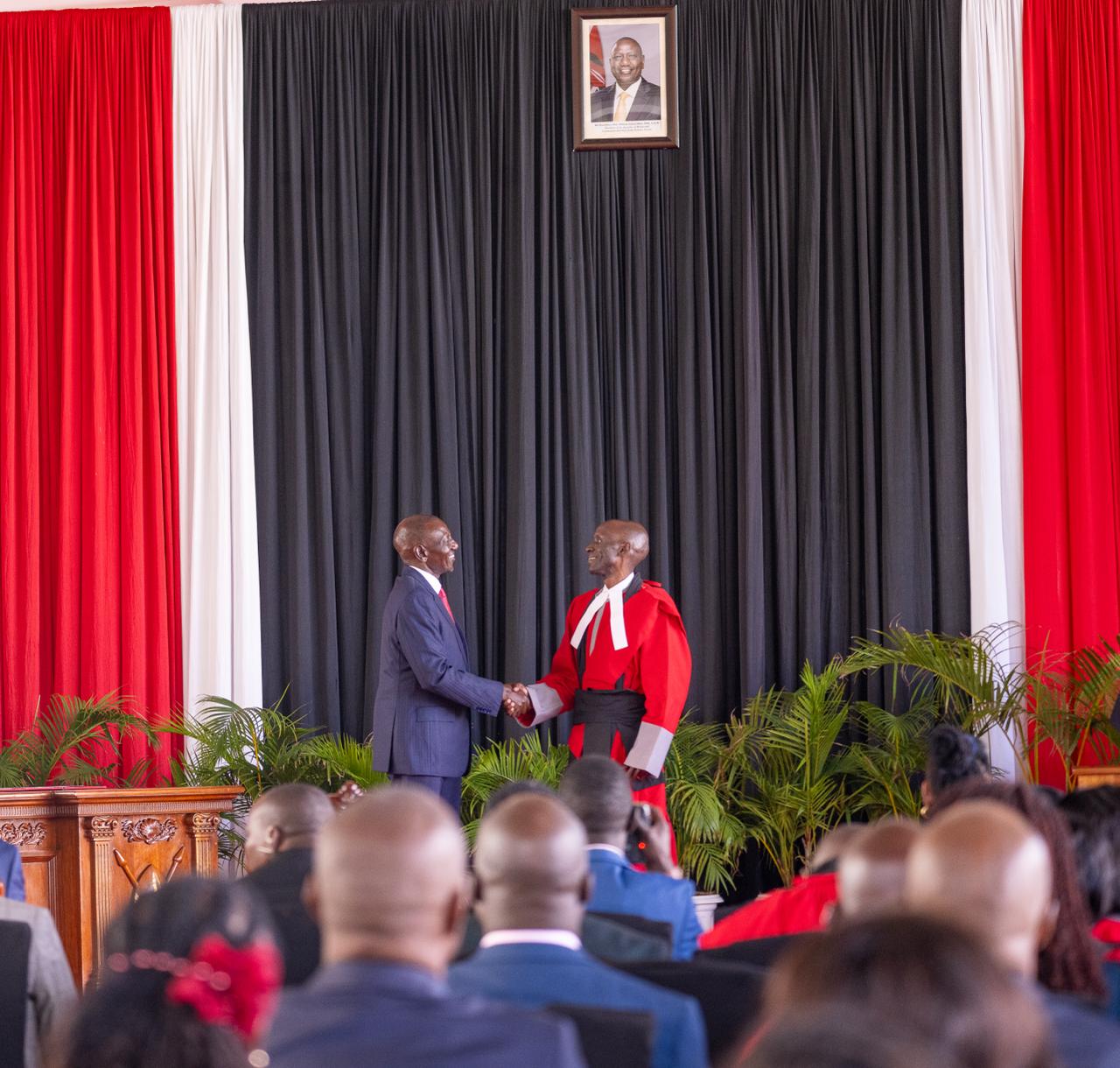Ruto Urges Integrity as Judges Take Oath