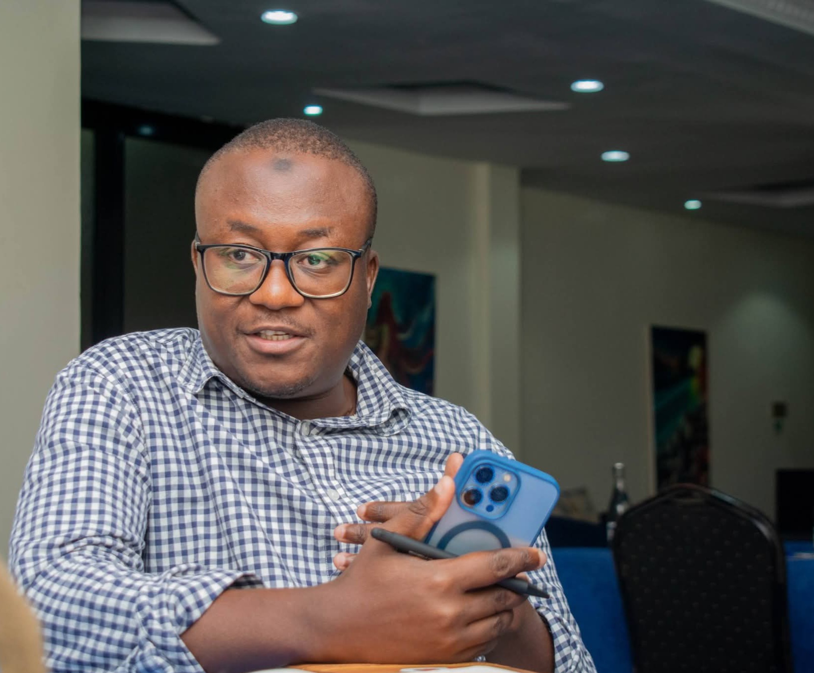 Report more on environment, journalists told