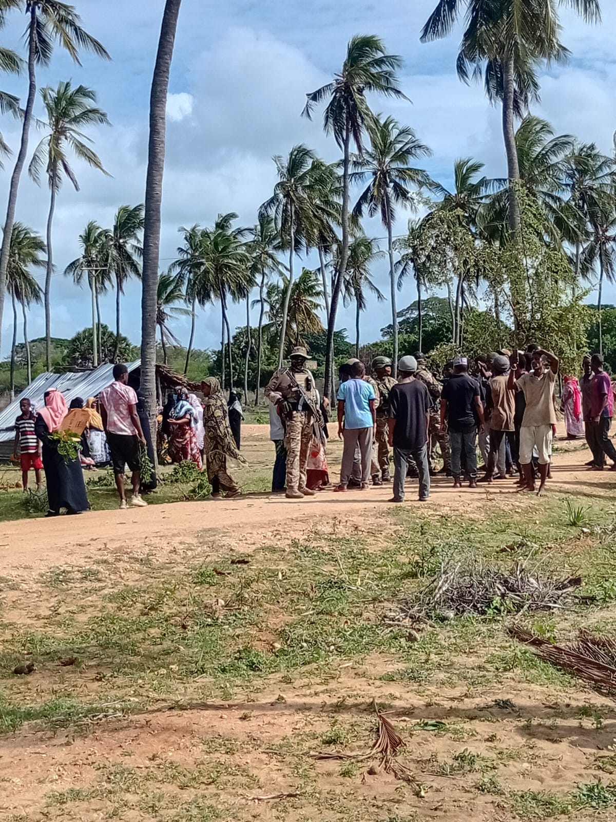 Senator, activists decry Lamu security raid after 16 left hurt
