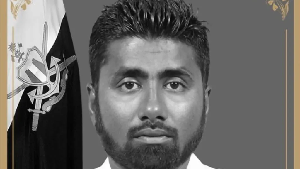 Diver dies during search for bodies of Italians who drowned in Maldives