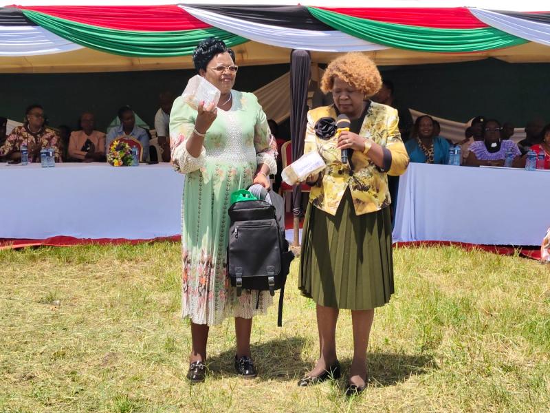 Ruto donates Sh5m to Makuyu squatters as pressure mounts on Kakuzi