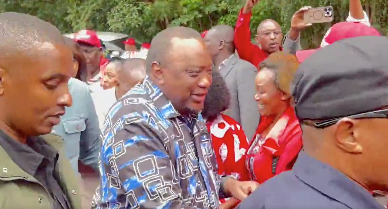 Uhuru in Kiambu for Jubilee delegates meeting