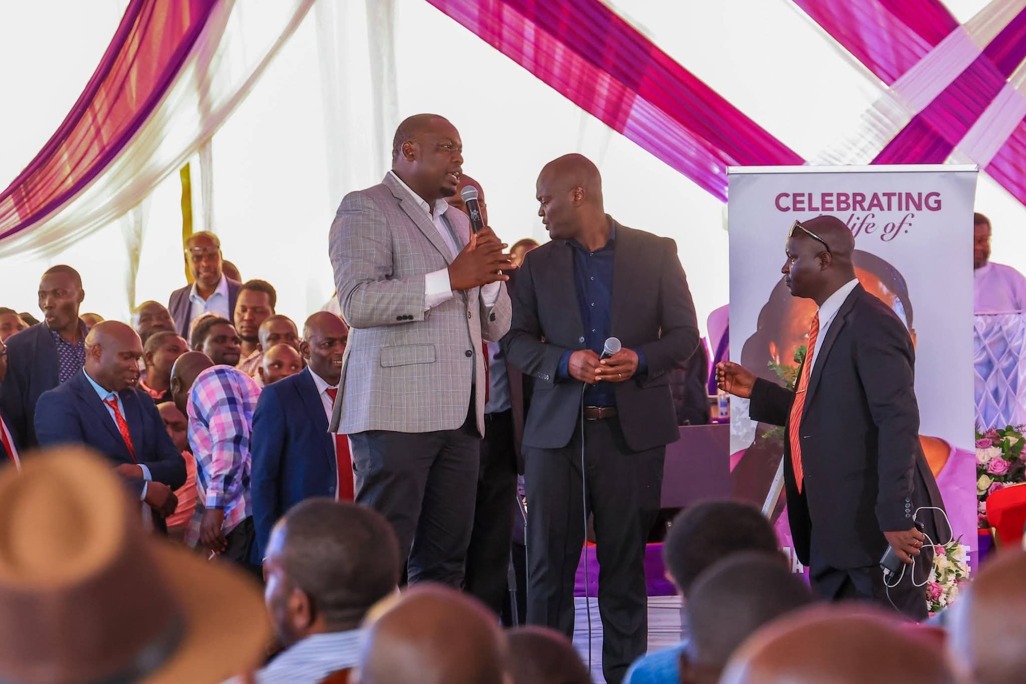 MP Nyakundi clashes with hecklers during Onyonka mother’s burial