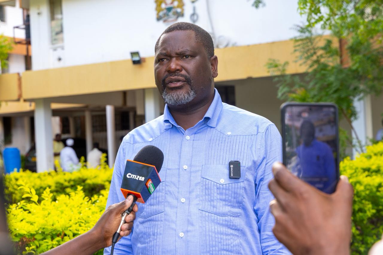 Public Service, Human Capital Development and Special Programmes Cabinet Secretary Geoffrey Ruku, during an impromptu visit to the Garissa Regional Offices and the Huduma Centre in Garissa