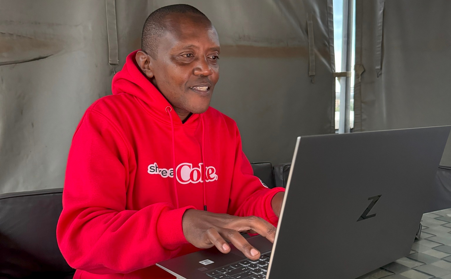 Arsenal’s EPL Triumph Costs Maina Kageni KSh1 Million.