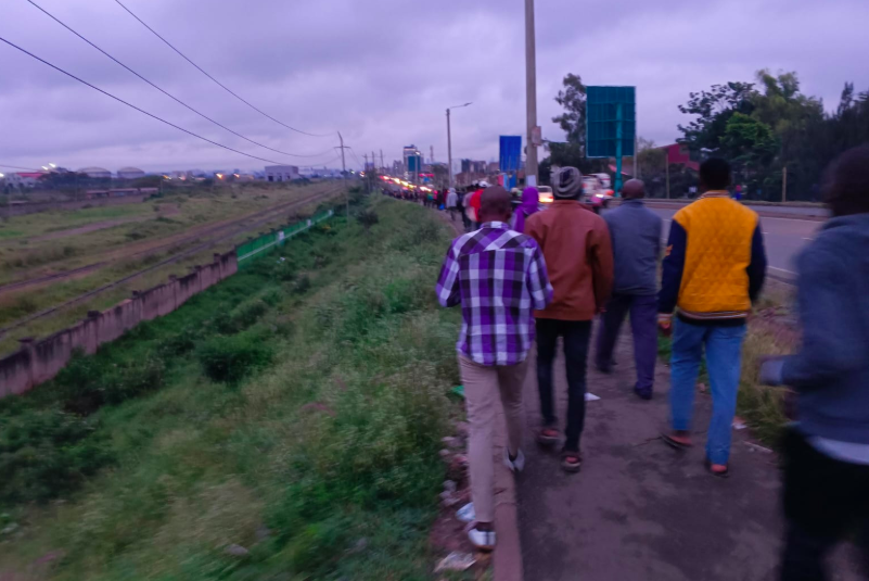 Waiting since 5am: Kenyans caught in matatu misery