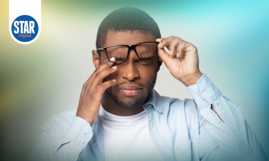 White Eye Discharge: Signs and symptoms