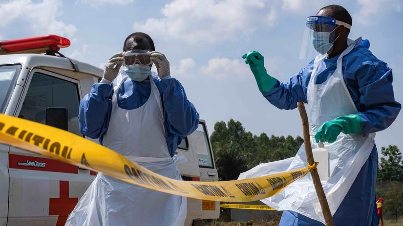 Ebola strain spreading in Congo and Uganda has no approved vaccine