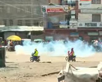 Chaos in Githurai as police clash with protesters