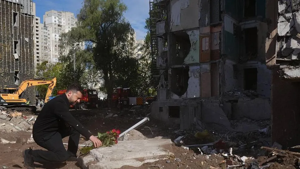 Prisoner swap goes ahead as Kyiv mourns 24 killed in Russian