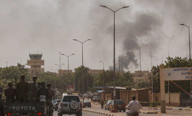 Gunfire heard at Niger capital's airport