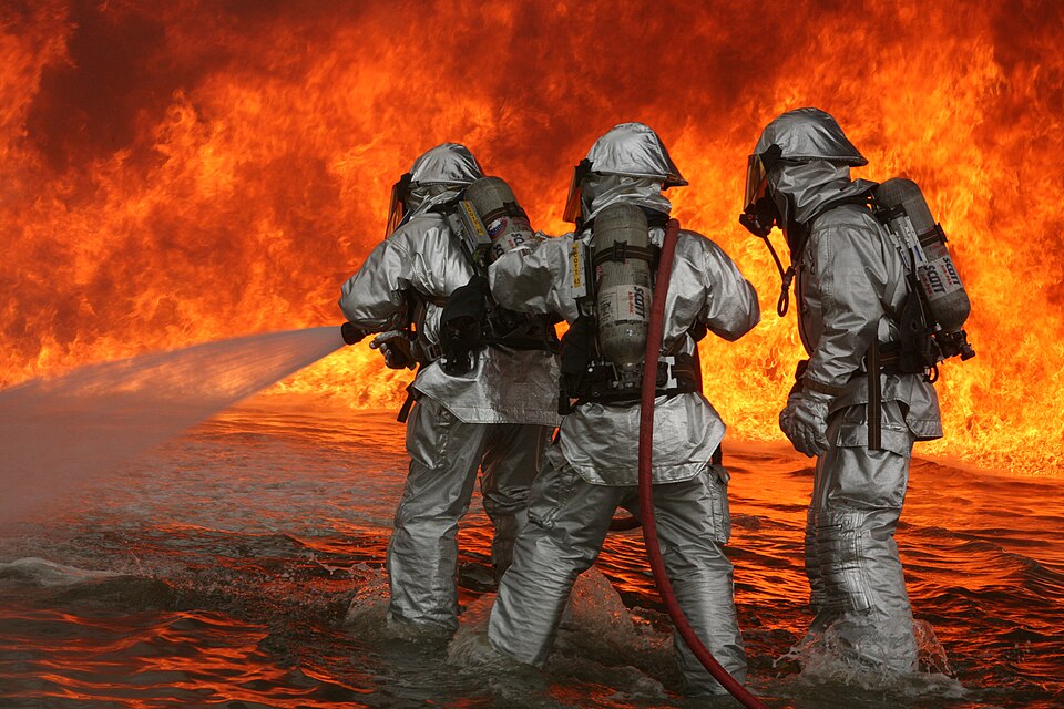 How to Respond Safely During a Fire Incident: Expert Safety Tips