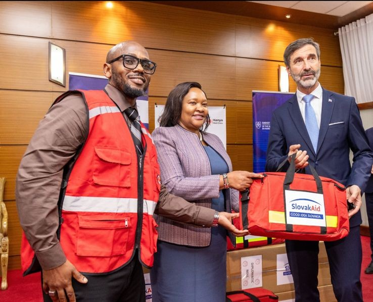Slovakia donates humanitarian aid to Kenya Red Cross