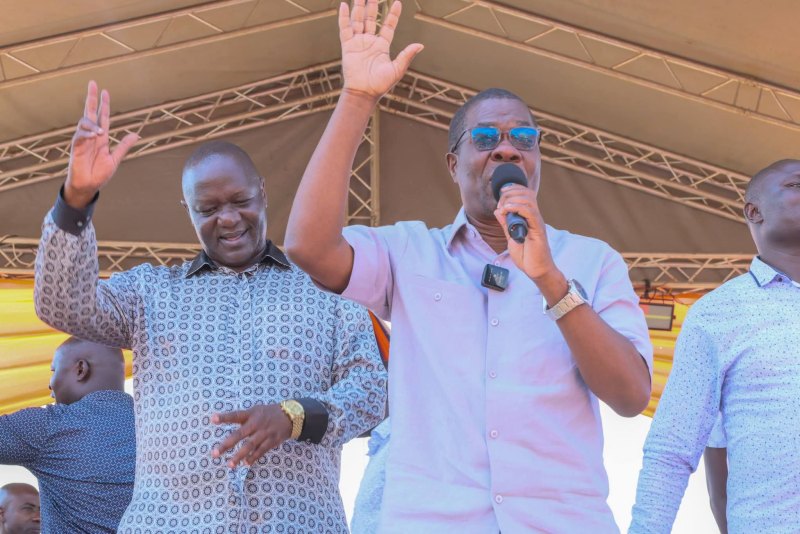 Wandayi to Nyanza: Shun protests, back Ruto's re-election