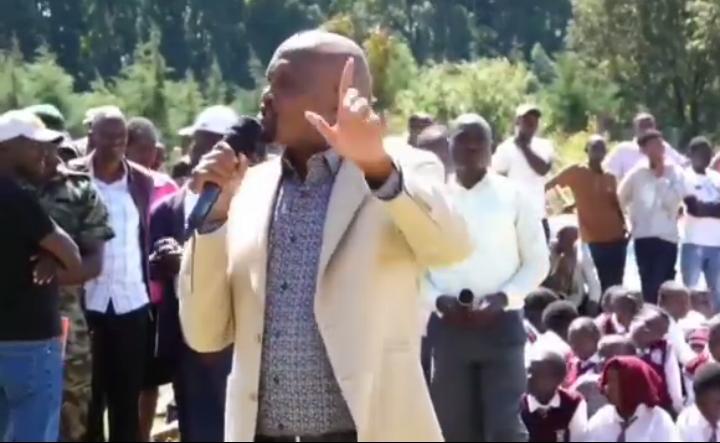 Kuria to Kenyans: Dont be short-sighted, Kenya needs the ebola facility