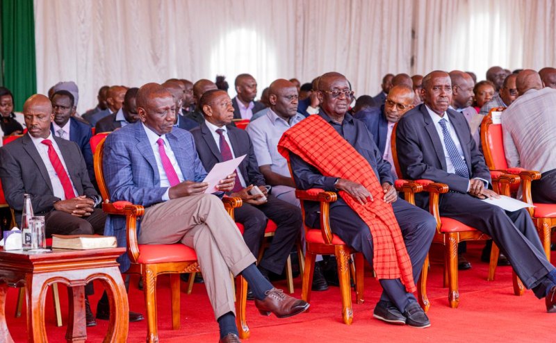 [PHOTOS] Ruto attends service at Nkarusha SDA