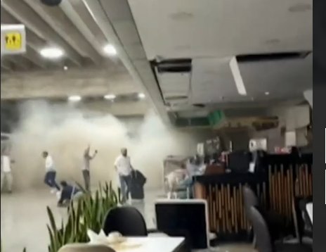 Venezuela earthquakes kill at least 32, with 700 injured