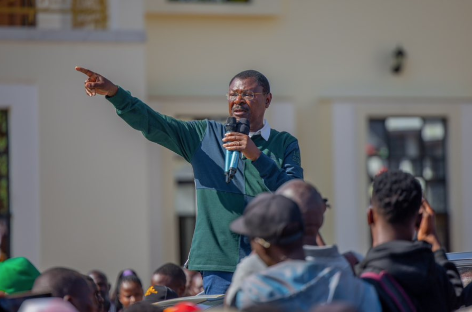 Wetang’ula to youth: Rally behind Ruto’s 2027 bid