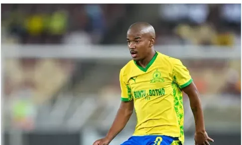 South Africa World Cup midfielder Adams dies aged 25