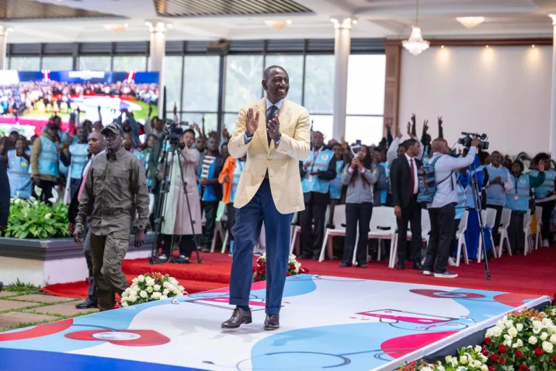 [PHOTOS] Ruto hosts NairobI community health promoters at State House