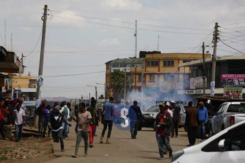 Gunshots, tear gas rock Ol Kalou CBD as crowds scatter