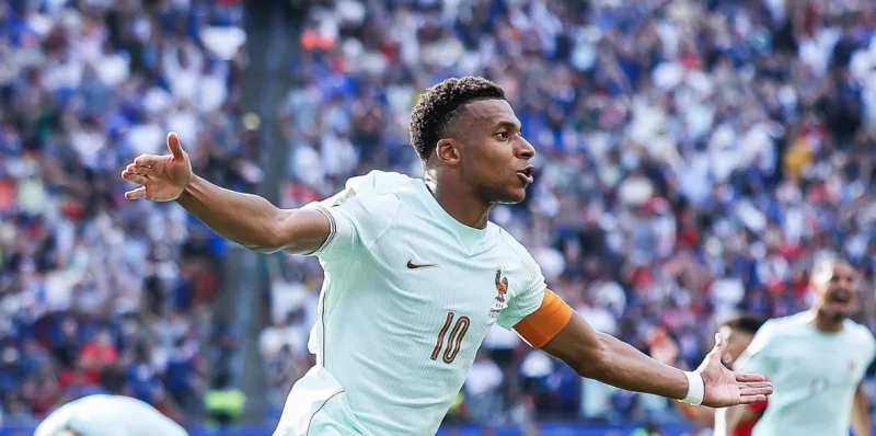 Mbappé's moment of truth as France hunt third World Cup crown
