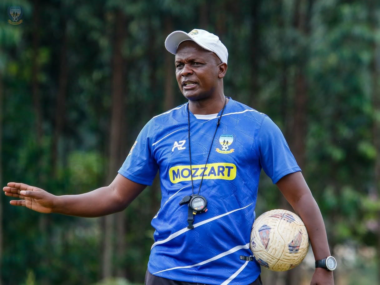Newly appointed Migori Youth coach Salim Babu during a training session/Migori Youth