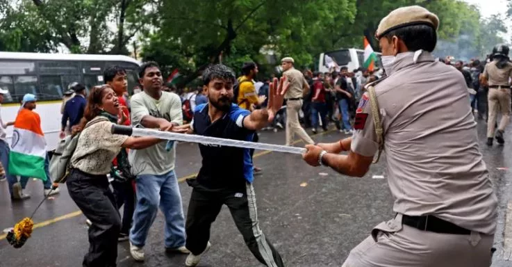 India's 'cockroach' demo continues a day after crackdown