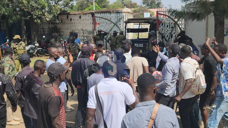 Teargas in Orengo, Sifuna fundraiser in Kisumu