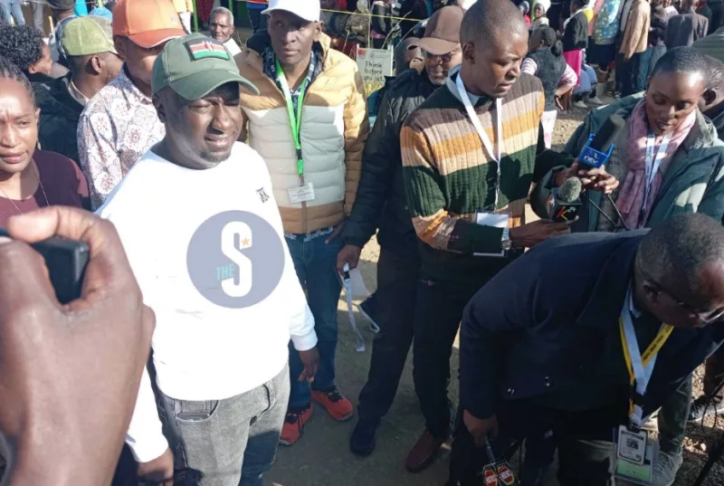 UDA candidate Samuel Muchina casts his vote