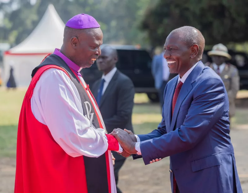 [PHOTOS] Ruto attends ACK Katakwa bishop consecration
