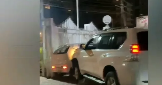 Taxi Driver and Prado Owner Share Conflicting Stories After Road Drama