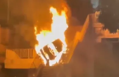 Vehicle bursts into flames after crashing into Mbagathi Way footbridge